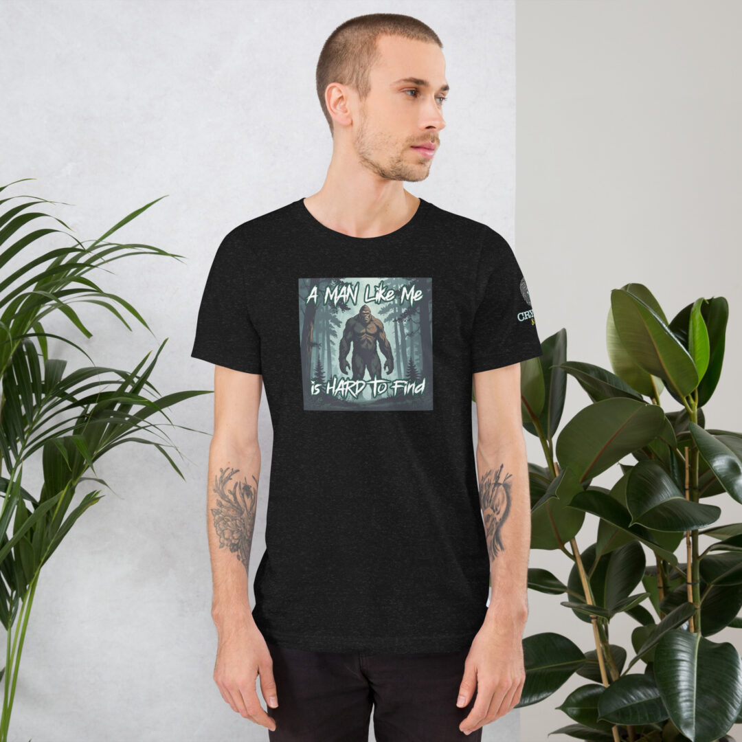 A Man Like Me is Hard To Find - Bigfoot Men's T-Shirt - Black Heather